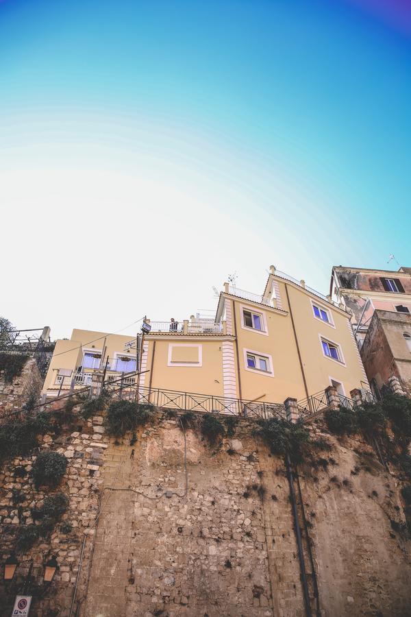 Il Viaggiatore Gaeta Medievale B&B Extérieur photo